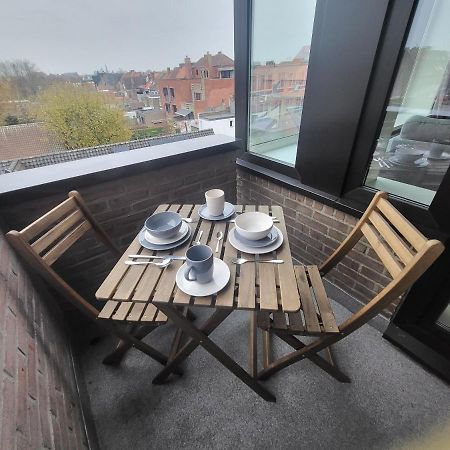 Gezellig Appartement In Brugge, Nabij Damme. Zewnętrze zdjęcie