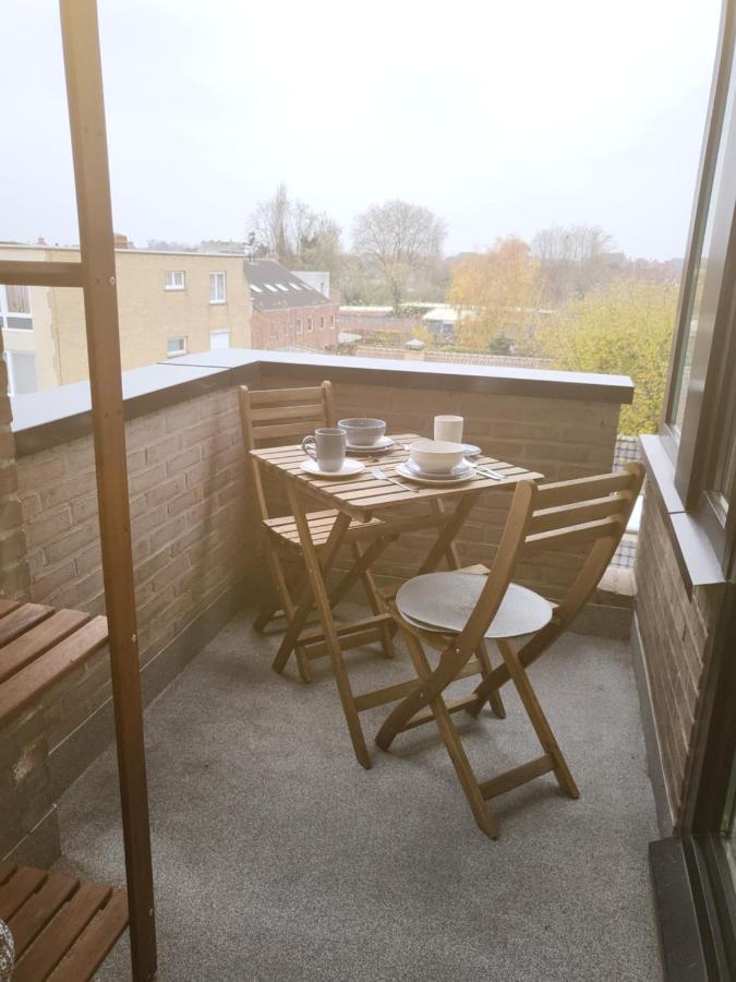 Gezellig Appartement In Brugge, Nabij Damme. Zewnętrze zdjęcie